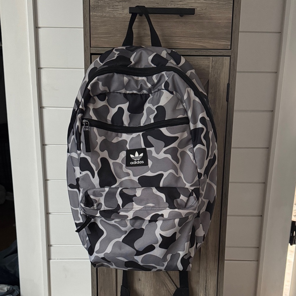 adidas originals 2018 Gray and Black Camo Backpack large size
